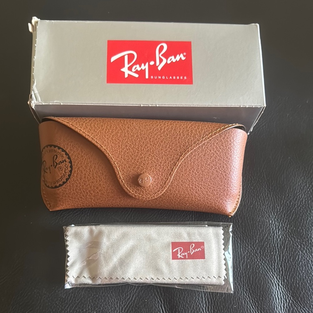 Ray-Ban Sunglasses Case & Cleaning Cloth - Brown Case, Gray Cloth
